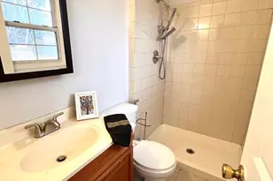 7219 Beverly Park Dr, Springfield, VA 22150 - Photo 26