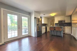 2600 Seskey Glen Ct, Herndon, VA 20171 - Photo 8