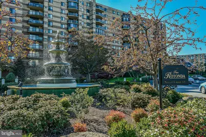 8370 Greensboro Drive #325, McLean, VA 22102 - Photo 1