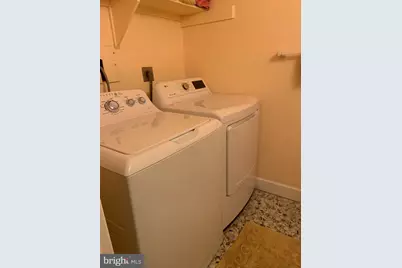 8210 Carrleigh Parkway #6, Springfield, VA 22152 - Photo 14