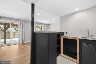 3072 Sugar Ln, Vienna, VA 22181 - Photo 32