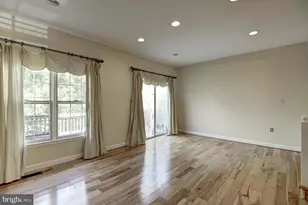 5812 Apsley House Ct, Alexandria, VA 22310 - Photo 16