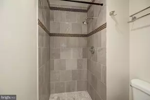 5812 Apsley House Ct, Alexandria, VA 22310 - Photo 22