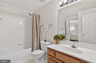 5409 Green Glen Ln, Alexandria, VA 22315 - Photo 40