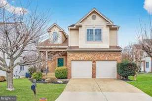 5409 Green Glen Ln, Alexandria, VA 22315 - Photo 1