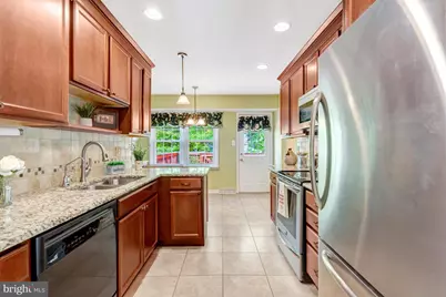7604 Bertito Lane, Springfield, VA 22153 - Photo 30