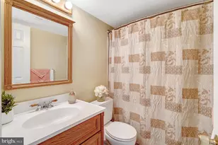 7604 Bertito Ln, Springfield, VA 22153 - Photo 14