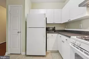 11355 Aristotle Dr, Fairfax, VA 22030 - Photo 16