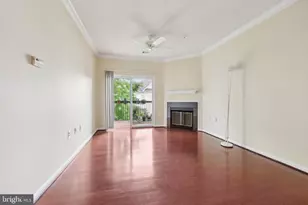 11355 Aristotle Dr, Fairfax, VA 22030 - Photo 2