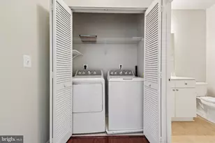 11355 Aristotle Dr, Fairfax, VA 22030 - Photo 30