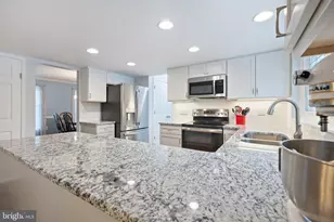 1374 Rock Chapel Rd, Herndon, VA 20170 - Photo 8