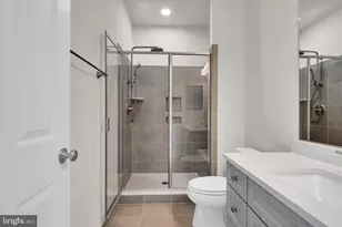 4627 Fairfax Mnr Ct, Chantilly, VA 20151 - Photo 50