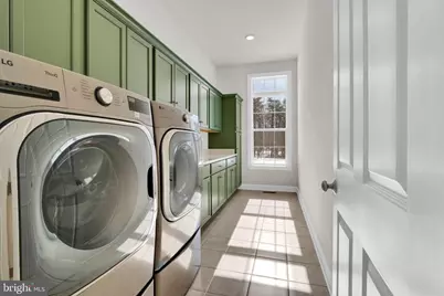 4627 Fairfax Manor Court, Chantilly, VA 20151 - Photo 30