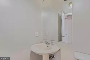 5501 Seminary Rd, Falls Church, VA 22041 - Photo 12