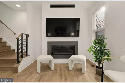 11246 Faraday Park Drive, Reston, VA 20190 - Photo 16