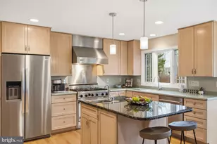 5508 Landmark Pl, Fairfax, VA 22032 - Photo 8