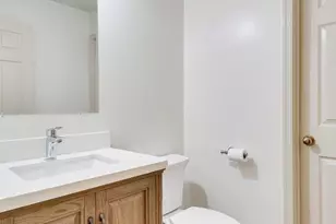 5931 Oakland Park Dr, Burke, VA 22015 - Photo 36