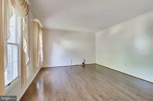 5931 Oakland Park Dr, Burke, VA 22015 - Photo 32