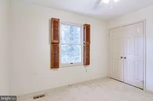 5931 Oakland Park Dr, Burke, VA 22015 - Photo 68