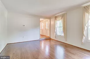 5931 Oakland Park Dr, Burke, VA 22015 - Photo 34