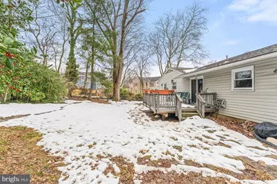 606 Meadow Lane SW, Vienna, VA 22180 - Photo 14