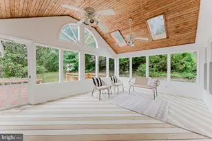 9505 Sailcloth Pl, Burke, VA 22015 - Photo 32