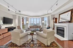 11776 Stratford House Pl, Reston, VA 20190 - Photo 2