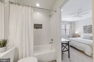 12147 Chancery Station Cir, Reston, VA 20190 - Photo 30