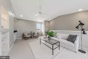 12147 Chancery Station Cir, Reston, VA 20190 - Photo 34