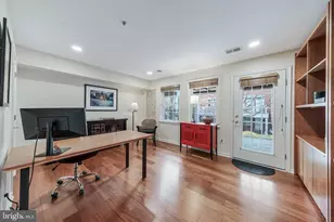 12147 Chancery Station Cir, Reston, VA 20190 - Photo 44