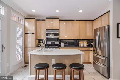 12147 Chancery Station Circle, Reston, VA 20190 - Photo 4