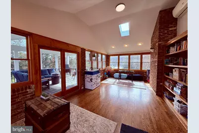 6334 Cavalier Corridor, Falls Church, VA 22044 - Photo 4