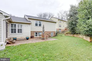 9805 Doulton Ct, Fairfax, VA 22032 - Photo 44