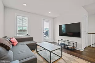 13007 Hattontown Square, Herndon, VA 20171 - Photo 30