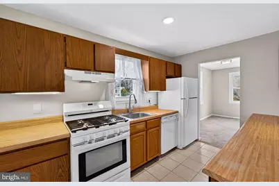 2950 Rosemary Lane, Falls Church, VA 22042 - Photo 14