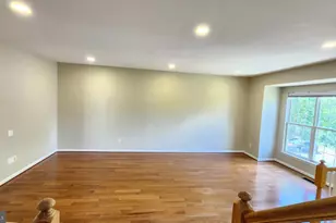 14773 Truitt Farm Dr, Centreville, VA 20120 - Photo 4