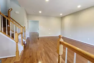 14773 Truitt Farm Dr, Centreville, VA 20120 - Photo 2