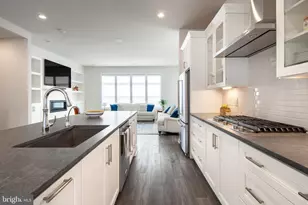 1770 Violet Ridge Pl, McLean, VA 22102 - Photo 18