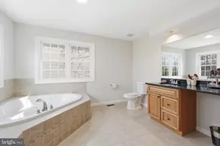 12005 Meadowville Ct, Herndon, VA 20170 - Photo 30