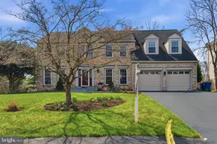 12005 Meadowville Ct, Herndon, VA 20170 - Photo 2