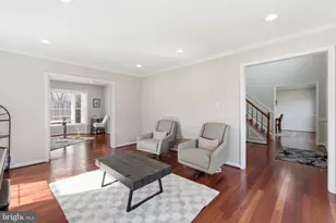 12005 Meadowville Ct, Herndon, VA 20170 - Photo 8