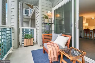 11703 Summerchase Cir, Reston, VA 20194 - Photo 30