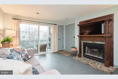 11703 Summerchase Circle, Reston, VA 20194 - Photo 10