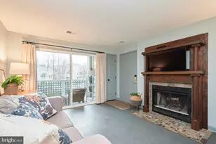 11703 Summerchase Cir, Reston, VA 20194 - Photo 10