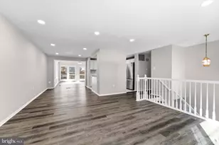 9804 Brightlea Dr, Vienna, VA 22181 - Photo 6