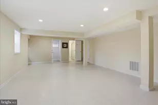 10009 Fairoaks Rd, Vienna, VA 22181 - Photo 34