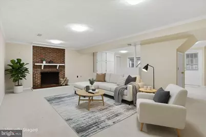 10009 Fairoaks Road, Vienna, VA 22181 - Photo 32