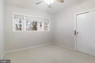 10009 Fairoaks Rd, Vienna, VA 22181 - Photo 18