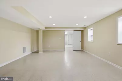 10009 Fairoaks Road, Vienna, VA 22181 - Photo 36