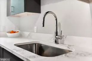 1812 Drury Ln, Alexandria, VA 22307 - Photo 20